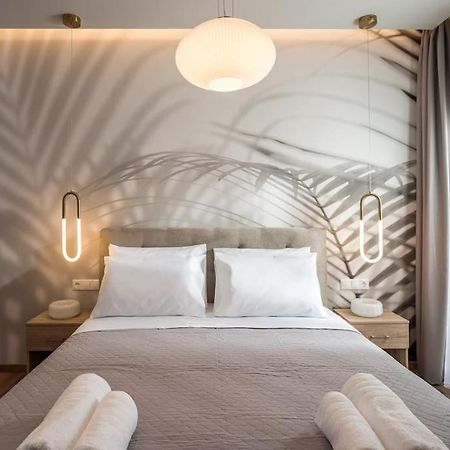 Amalia'S Luxury Apartment 2 伊拉克利翁 外观 照片