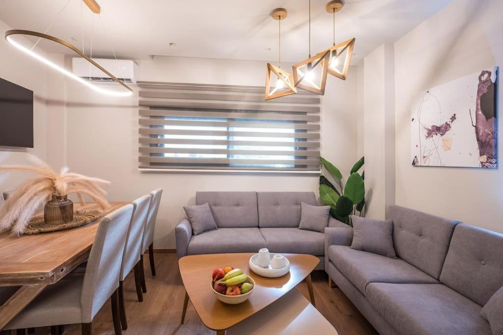 Amalia'S Luxury Apartment 2 伊拉克利翁 外观 照片
