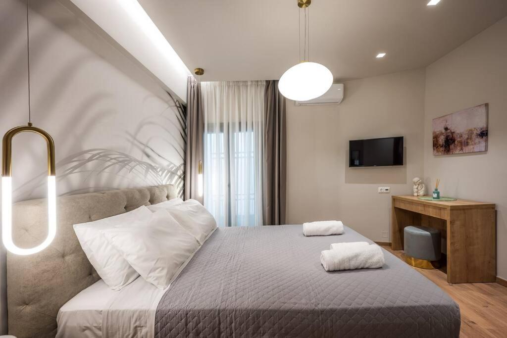 Amalia'S Luxury Apartment 2 伊拉克利翁 外观 照片